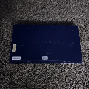 Netgear Gigabit 24-port 10/100/1000 Managed Switch GSM7224NA - Zdjęcie 1 z 4