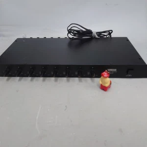 Yamaha MLA7 8-Channel Microphone Line Amplifier Professional Audio Mixer Tested - Picture 1 of 7