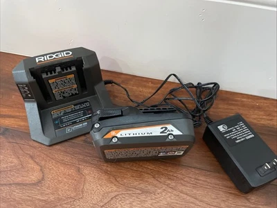 Batería y cargador Ridgid 18v 2.0 Ah R87002 R86093 Foto 1 de 4