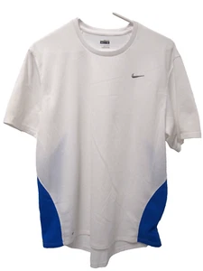 Nike Mens T-Shirt Tee L Textured Logo White Short Sleeve FitDry Athletic Crew - Picture 1 of 6