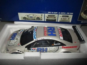 OPEL V8 COUPE' M.BARTELS DTM 2000 ACTION SCALA 1/18 - Foto 1 di 3