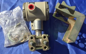 Honeywell STD924 Smart Differential Pressure Transmitter - Picture 1 of 7