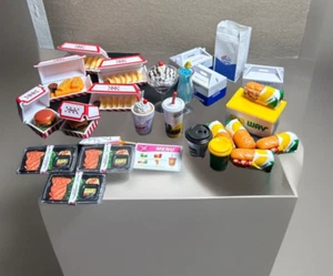 MENGE 27 Zuru Mini Marken Feinschmecker Fast Food gemischtes Spielzeug TGIF U-Bahn weißes Schloss - Bild 1 von 11