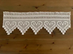 Häkelgardine im Romantik Look, Handarbeit - Bild 1 von 1