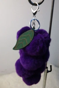 100% Real rabbit fur bag pendant key chain decoration pompom grape accocessory - Picture 1 of 31