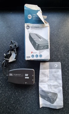 SLx 2 Way Signal Booster with IR Bypass 27822BMR | Freeview | HD | 20dB Gain - Image 1 of 4