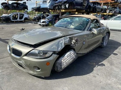 Rocker Panel Molding Passenger Right Side 2003 04 05 06 07 08 BMW Z4 Foto 1 de 4