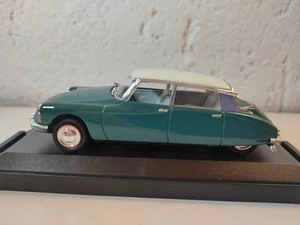 Citroen DS 19 1960-61 Sedan Verde 1/43 Vitesse Cod. L028 Limited Edition - Foto 1 di 14