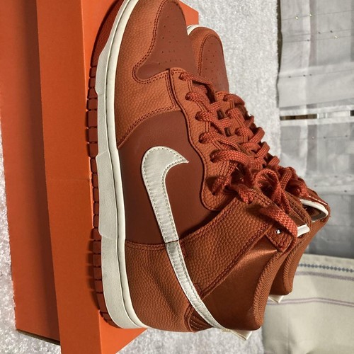 Sneakers alte Nike da uomo in pelle arancione firmate Swoosh taglia 9 US usate