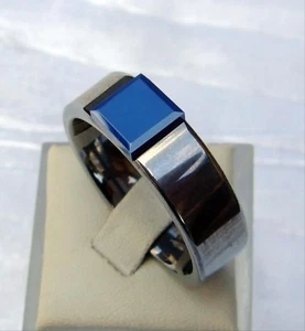 WOLFRAM/TUNGSTEN CARBIDE RING - 8 MM BREIT - STEIN - BLAU -TITAN HART (225) - Picture 1 of 6