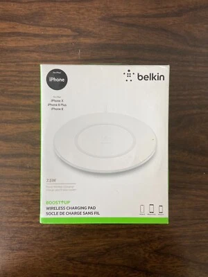 Almohadilla de carga inalámbrica Belkin BOOST UP 7,5 W - blanca Foto 1 de 2