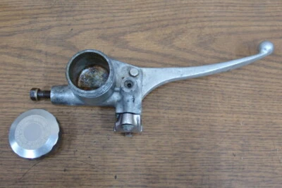 Honda CB400A 1978 cilindro maestro freno izquierdo  Foto 1 de 4