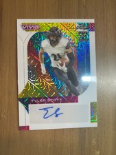 TYLER SCOTT 2023 Leaf Vivid ROOKIE RC WHITE MOJO Auto #2/6 Chicago Bears