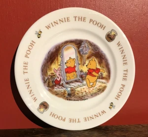 DISNEYLAND WINNIE THE POOH VINTAGE PLATE DISNEY TOKYO JAPAN - Picture 1 of 8