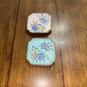 Vintage Chinese Hand Painted Enamel Floral Bronze Metal Small Trinket Tray Dish - Picture 1 of 4