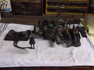 Оригинальный карбюратор 1987 Buick Regal V-6 80341M 72718N 48904 GM OLDS - Изображение 1 из 4