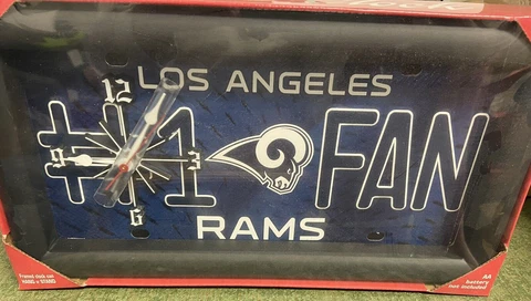Los Angeles Rams  NFL # 1 Fan Quartz License Plate Clock   C Cover
