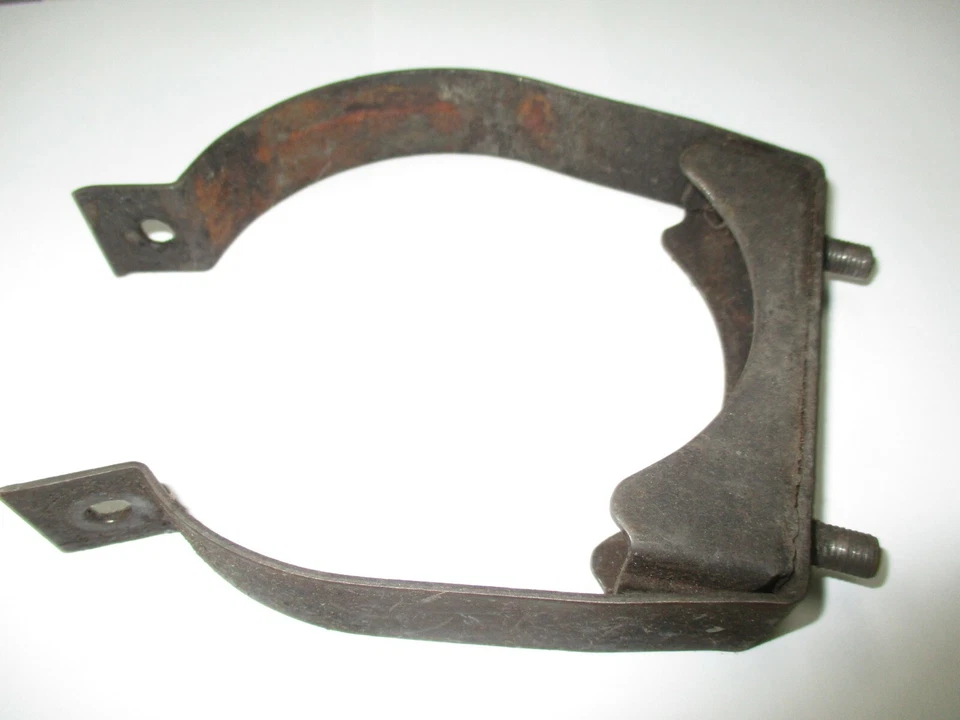 Austin Healey Sprite, MG Midget, Morris Minor bobina de encendido al soporte del generador Foto 1 de 2