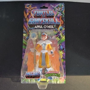 Figura Tortugas de Grayskull April O’Neil Hechicera del Canal 6 Noticias 5,5" NUEVA - Imagen 1 de 4