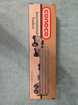 Camión cisterna Conco International Foto 1 de 2