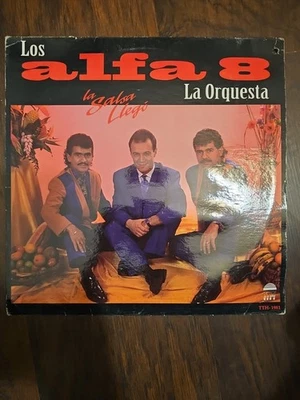 La Orquesta Los Alfa 8 - La Salsa Llego , Salsa LP Exito " Frio En Mi " - Image 1 of 2