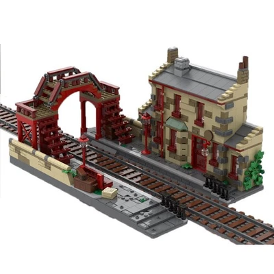 Train Station with Ticket Shop from the First Movie 920 Pieces MOC Build - Image 1 of 3