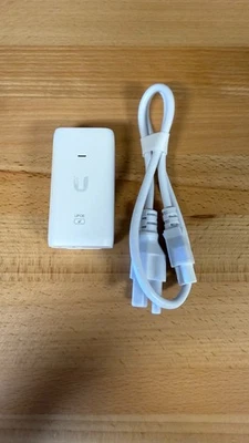 Ubiquiti PoE Injector Adapter for UAP-FlexHD Wi-Fi Access Point w/Cord - Image 1 of 3