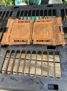 ANTIQUE USA JUDD NATIVE BOOKENDS BOOKRACK CAST IRON Left Side Lock Needs Repair - Picture 1 of 22