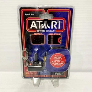 Llavero Joystick Atari + Ciempiés Plug And Play / Yar's Revenge - Totalmente Nuevo - Imagen 1 de 6