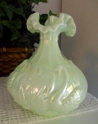 FENTON ART GLASS SEA MIST GREEN IRIDIZED SWAN VASE  1998 - Image 1 of 4