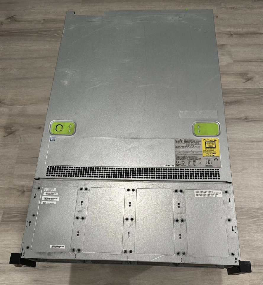 CISCO UCSC-C240-M3L UCS C240 M3 LFF - Image 1 of 4