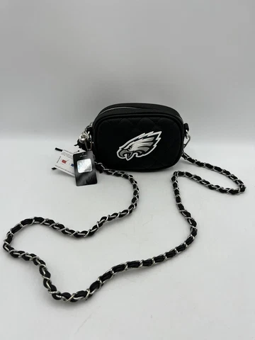 Philadelphia Eagles Womens small Clutch.      A3 Cover