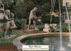 Alte Postkarte - Bad Wiessee - Brunnenfiguren am Lindenplatz - Bild 1 von 1