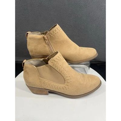 Carlos By Carlos Santana Berkley Ankle Boot Booties Women's SZ 9 Tan Pointed Toe - Image 1 of 4
