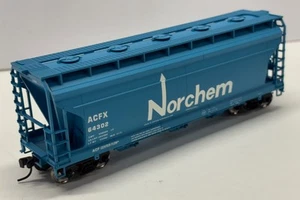 Atlas HO Norchem ACG 3560 3-Bay Covered Hopper #64302. Ohne Karton - sehr schön! - Bild 1 von 9