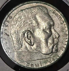 (81) WWII German 2 Mark  - 1939 A  -  SILVER -  COIN - BIG SWASTIKA - Picture 1 of 4