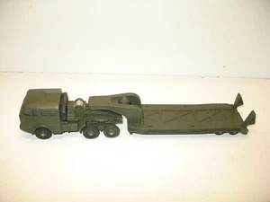 DINKY TOYS, Rimorchio Berliet Militare N1 Versione Con Ruote Piene - Foto 1 di 6