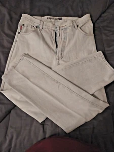 Vintage Bugle Boy Jeans Mens 32x30 705 Blue Denim Wash 1990s Pants - Picture 1 of 3