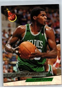 1993-94 Fleer Ultra Robert Parish Boston Celtics #15 - Picture 1 of 2