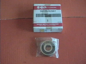 GENUINE SUZUKI 6200 BEARING 08123-62007 AH AY CL FA FS FZ AP 50 RM80 FRONT WHEEL - Picture 1 of 2