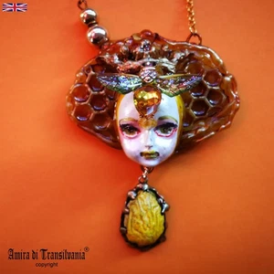 Luxury Jewelry Pendant Art Deco Nouveau Doll Head Insect Necklace Honey Bee Nest - Picture 1 of 24