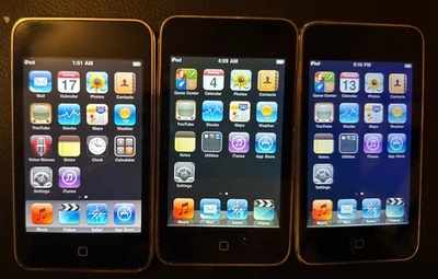 Lot of 3 Apple iPod 2nd Gen Touch (8GB) A1288 Fast Ship Very Good Used - Image 1 of 2