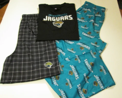 JACKSONVILLE JAGUARS 3 PIECE PAJAMA SET YOUTH SIZE X-LARGE (18-20) NWT Cover