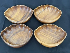 Salatschüsseln in Muschelform aus Holz 4er Set MCM - Bild 1 von 9