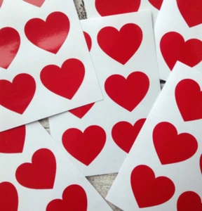 250 x Heart Shape Vinyl Stickers 1cm Self Adhesive Wedding Penpal Craft - Picture 1 of 2