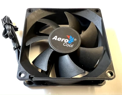 80x25mm XINMAI Aero Cool DF0802512SELN Cooling Fan - Image 1 of 2