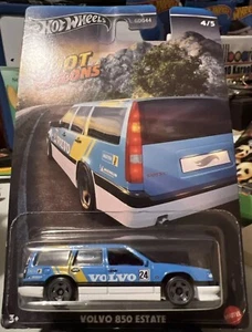 2024 Hot Wheels Silver Label - Hot Wagons 4/5 - Volvo 850 Estate - Picture 1 of 2