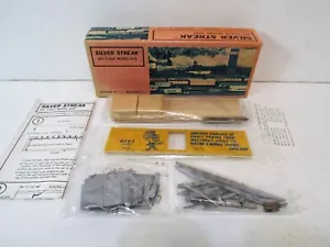 RARE 92928 SILVER STREAK VICTORS SPECIAL EDITION BOX CAR L/T&C KIT NOS MIB(C833) - Foto 1 di 3