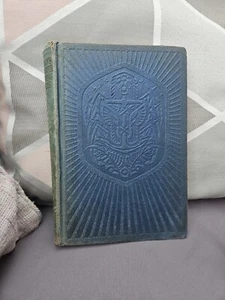 Britain's Wonderful Fighting Forces Captain Ellison Hawks, R.A. Hardcover..... - Bild 1 von 7