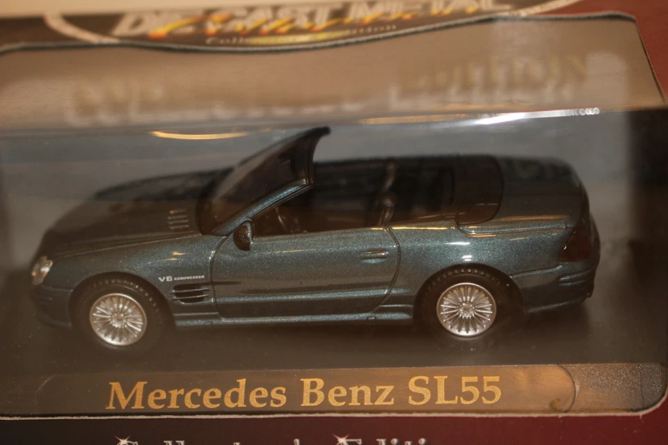Yat Ming Road Legends Mercedes Benz SL55, Teal Green 1/43 Scale - Image 1 of 4
